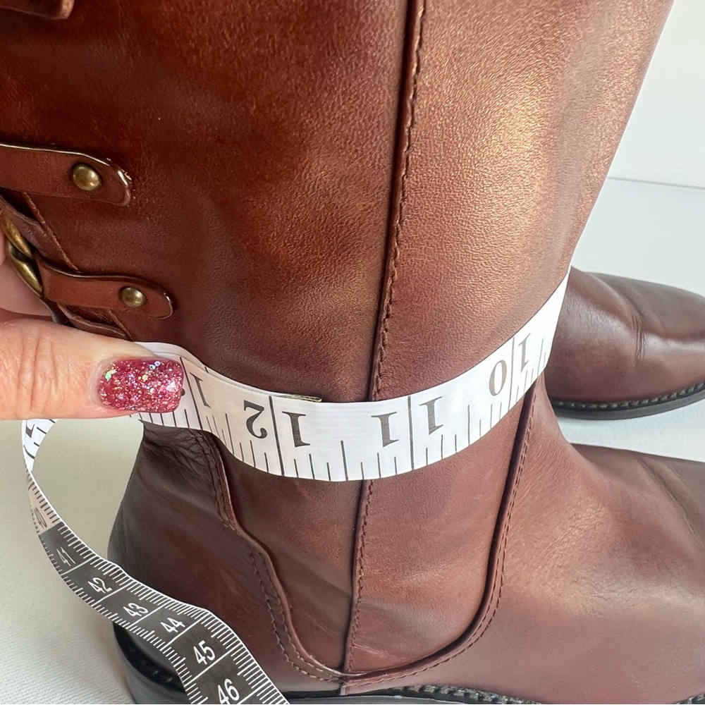 Beautiful Gianni Bini Chain Back Tall Wide Calf Leather Boots •Size Women’s 7M 🍁 - Picture 14 of 16
